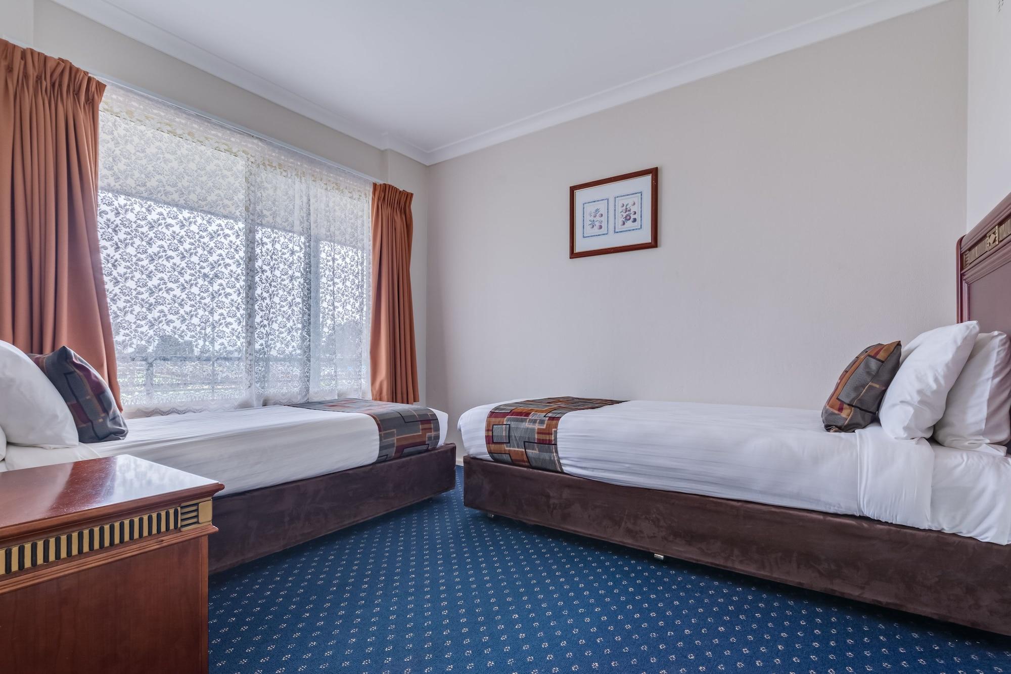 Отель Ibis Styles Олбани Экстерьер фото