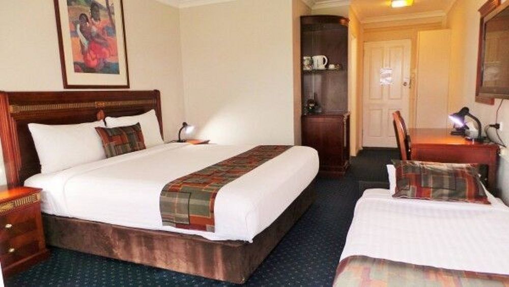 Отель Ibis Styles Олбани Экстерьер фото